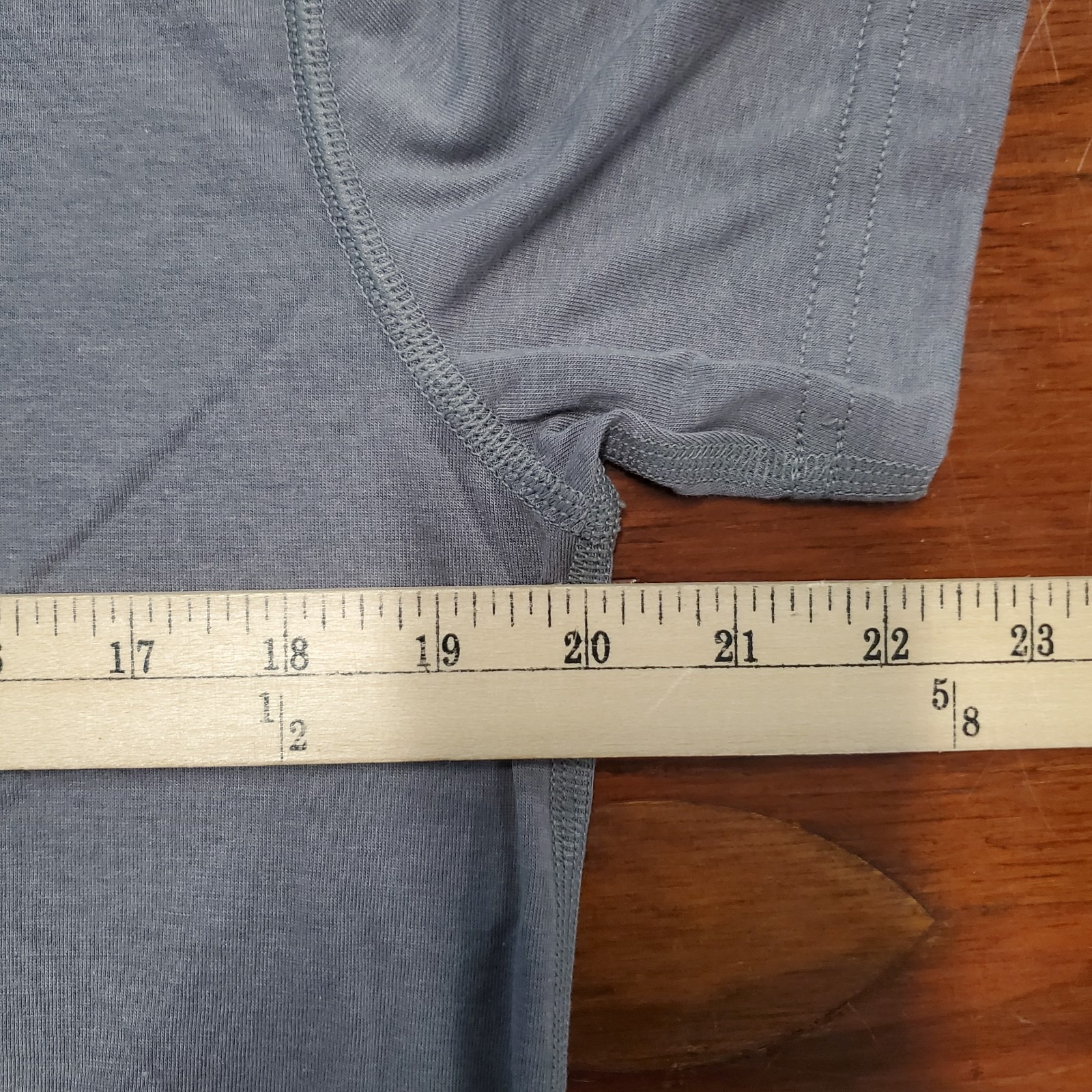 No Limbits Drirelease Freshguard Tee Shirt Mens M Gray Logo Crew Neck Pullover — image 5 of 7